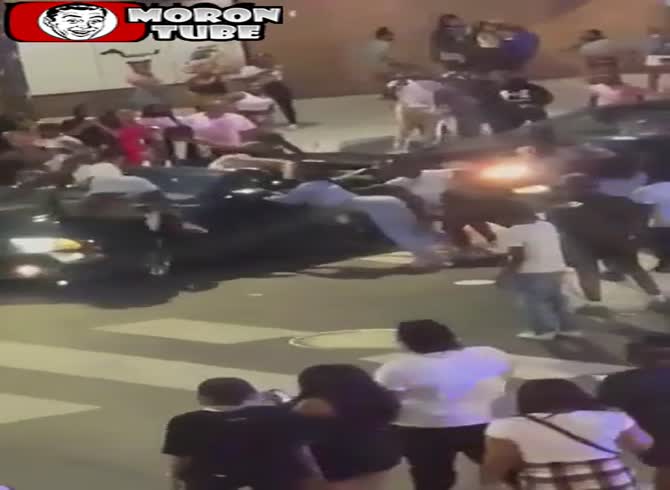 Video: A strange scene in Philadelphia